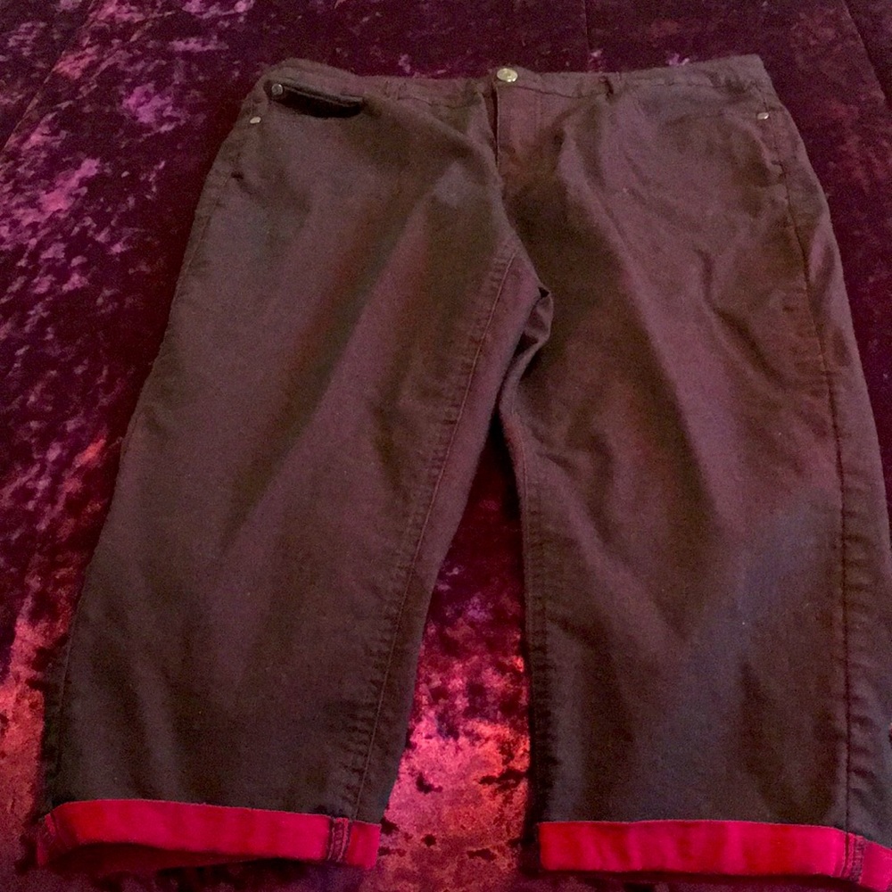Burgundy Capris Pants